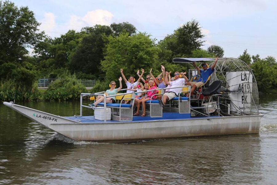 New Orleans: High Speed 16 Passenger Airboat Ride - What the Cajun stories add