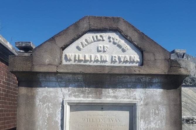 New Orleans Historic Cemetery Walking Tour - Guides who make the history easier to follow