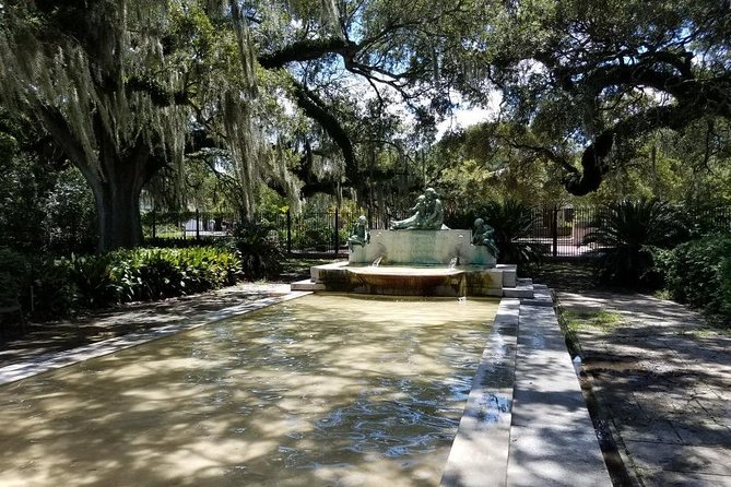 New Orleans Homes of the Rich and Famous Tour of the Garden District - Is $30 a fair price?
