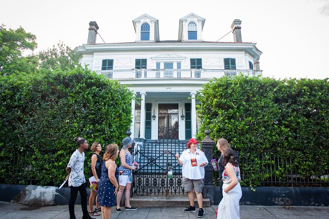 New Orleans Hop-On Hop-Off and Garden District Walking Tour - Downtown museums and the central city stops