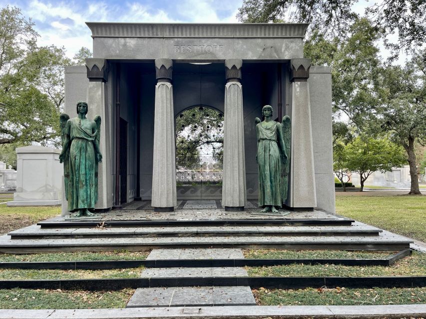 New Orleans: Millionaire’s Tombs of Metairie Cemetery Tour - The sphinx-guarded pyramid