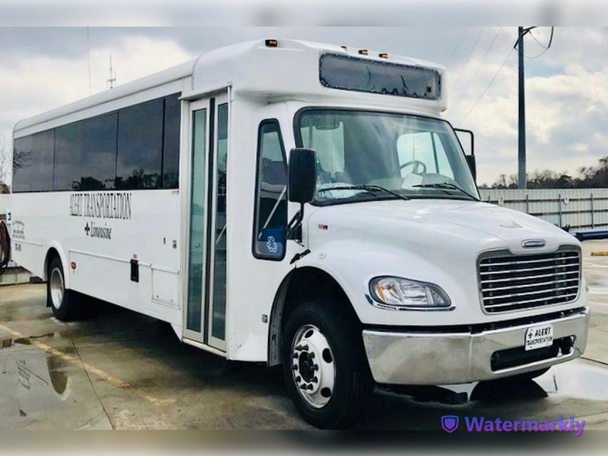 New Orleans: Oak Alley Plantation and Katrina City Tour - The New Orleans city tour packs in three hours