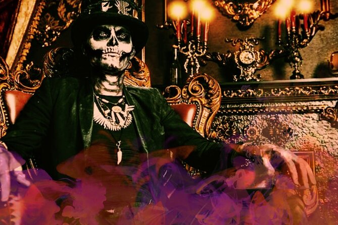 New Orleans Premier Ghost, Voodoo and Vampire Walking Tour - Jackson Square and the Casket Girls