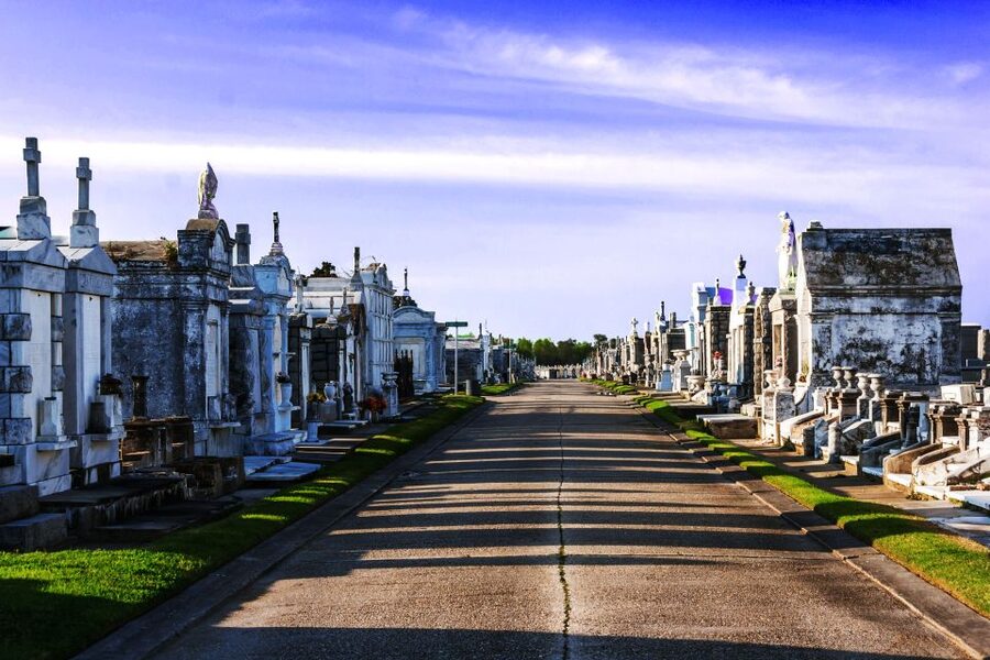 New Orleans: Secrets and Societies Cemetery Experience - Key points at a glance