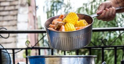 Shrimp Boil Experience in French Quarter