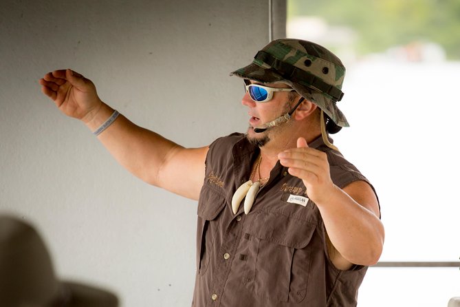New Orleans Swamp and Bayou Alligator Tour - A note about feeding wildlife