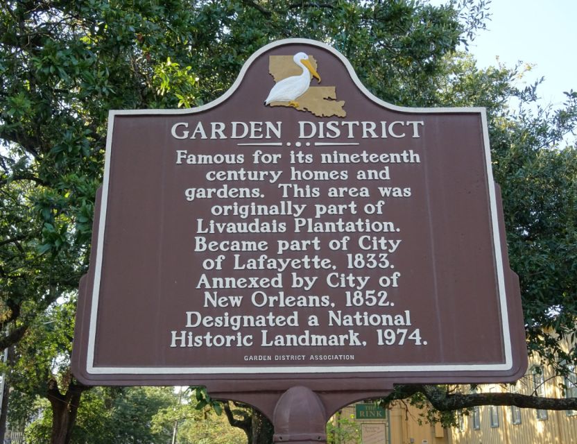 New Orleans: Tombs and Mansions of the Garden District - The Merrick-Jones House and the Manson Murders