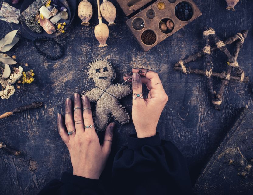 New Orleans: Voodoo Legends, Vampires & Magic Walking Tour - Key points to know before you book