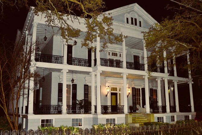 NOLA Garden District and Gates of Lafayette Cemetery Tour - Is two hours the right length?