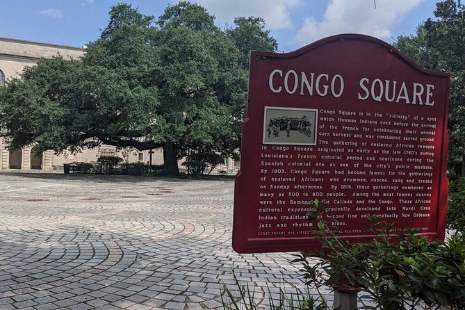 Nola Voodoo Walking Tour with High Priestess Guide in New Orleans - What the $40 price gets you