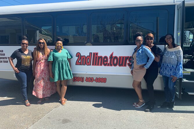 Private New Orleans Music and Culture Tour with Bar Stop - Starting at Canal Street and settling into the minivan