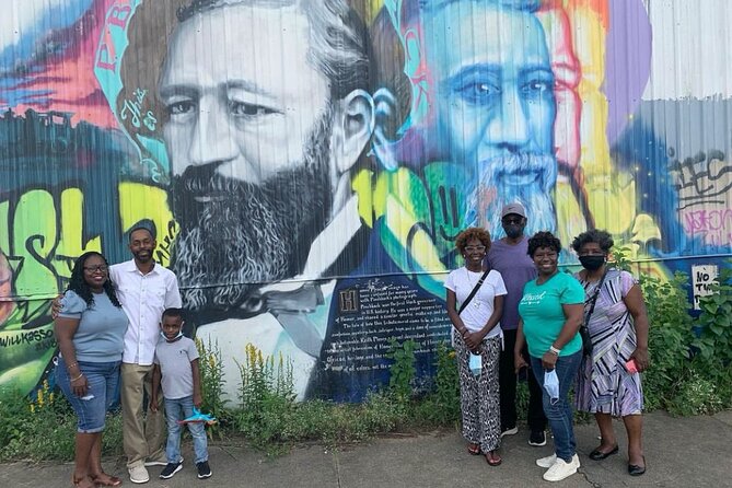 Private New Orleans Music and Culture Tour with Bar Stop - Rap murals, Cash Money, and neighborhood pride