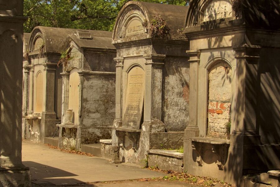 Self Guided Audio Ghost Tour in New Orleans in 6 Languages - Key points to know before you book