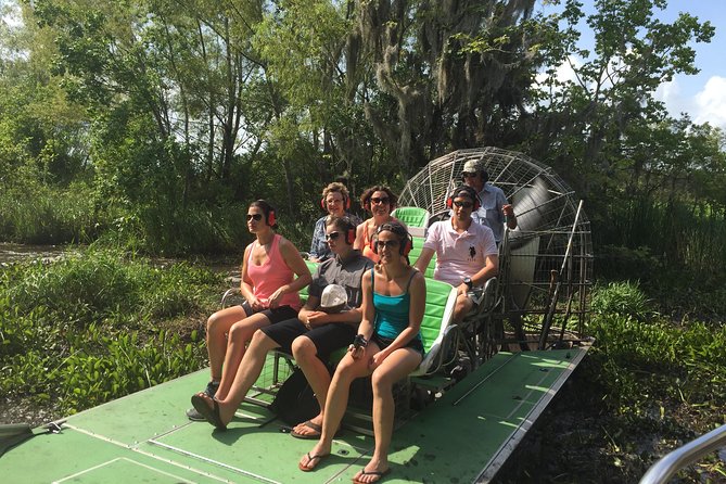 Small-Group Bayou Airboat Ride with Transport from New Orleans - Guides make the difference