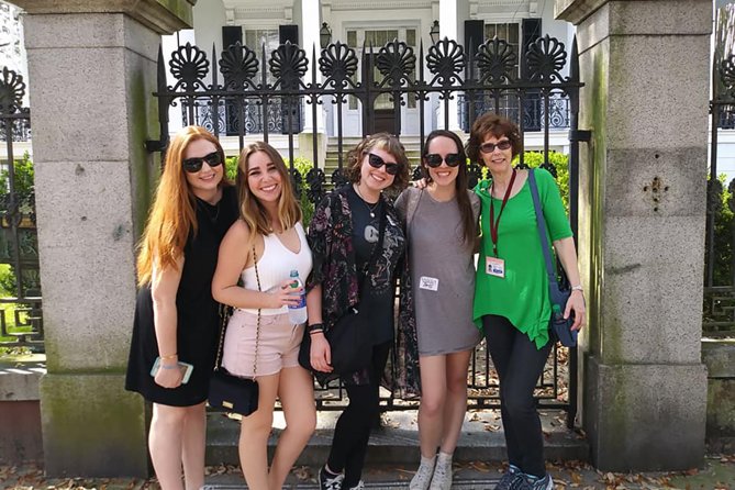 Small-Group Glamorous Garden District Tour - Why the Garden District deserves two hours
