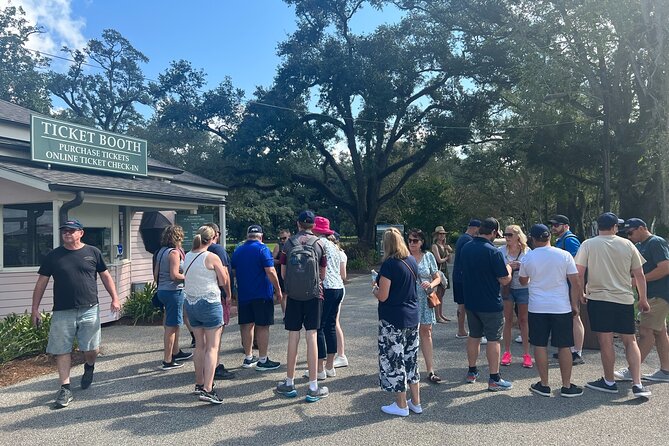 Swamp Boat Ride and Oak Alley Plantation Tour from New Orleans - Choosing Oak Alley or Destrehan