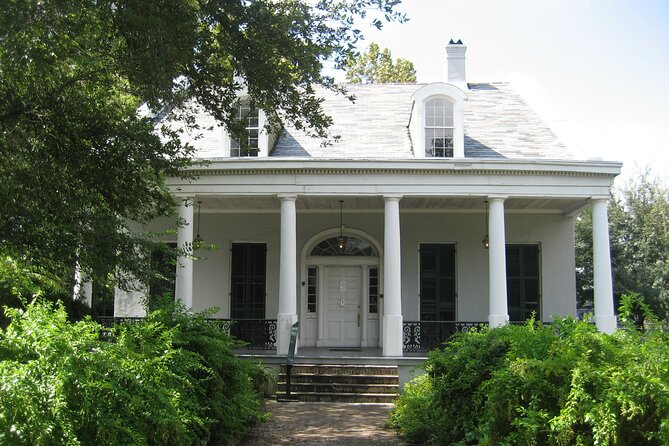 Walking the Tremé: A Self-guided Audio Tour of New Orleans - Louis Armstrong Park and the city’s musical memory