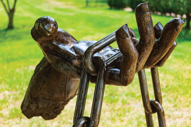 Whitney Plantation Tour with Narrated Bus Ride from New Orleans - Group size, comfort, and practical details