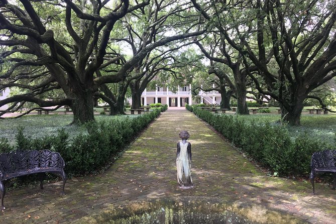 Whitney Plantation Tour with New Orleans Hotel Pickup - Lake Pontchartrain and the road west